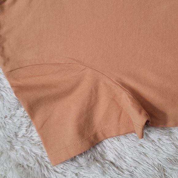 Levi's Cropped Jordie T- Shirt - Picture 6 of 8